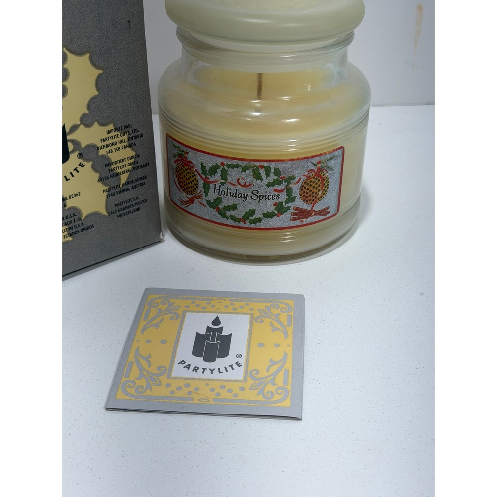 PartyLite Holiday Spices Scented Jar Candle P1439 with Frosted Lid and Box - Picture 4 of 7